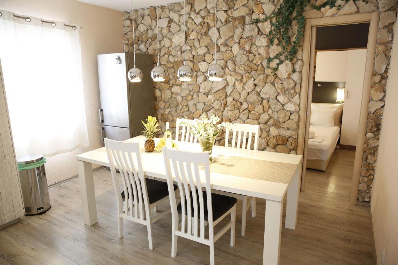 Apartment Tina Vodice Zewnętrze zdjęcie