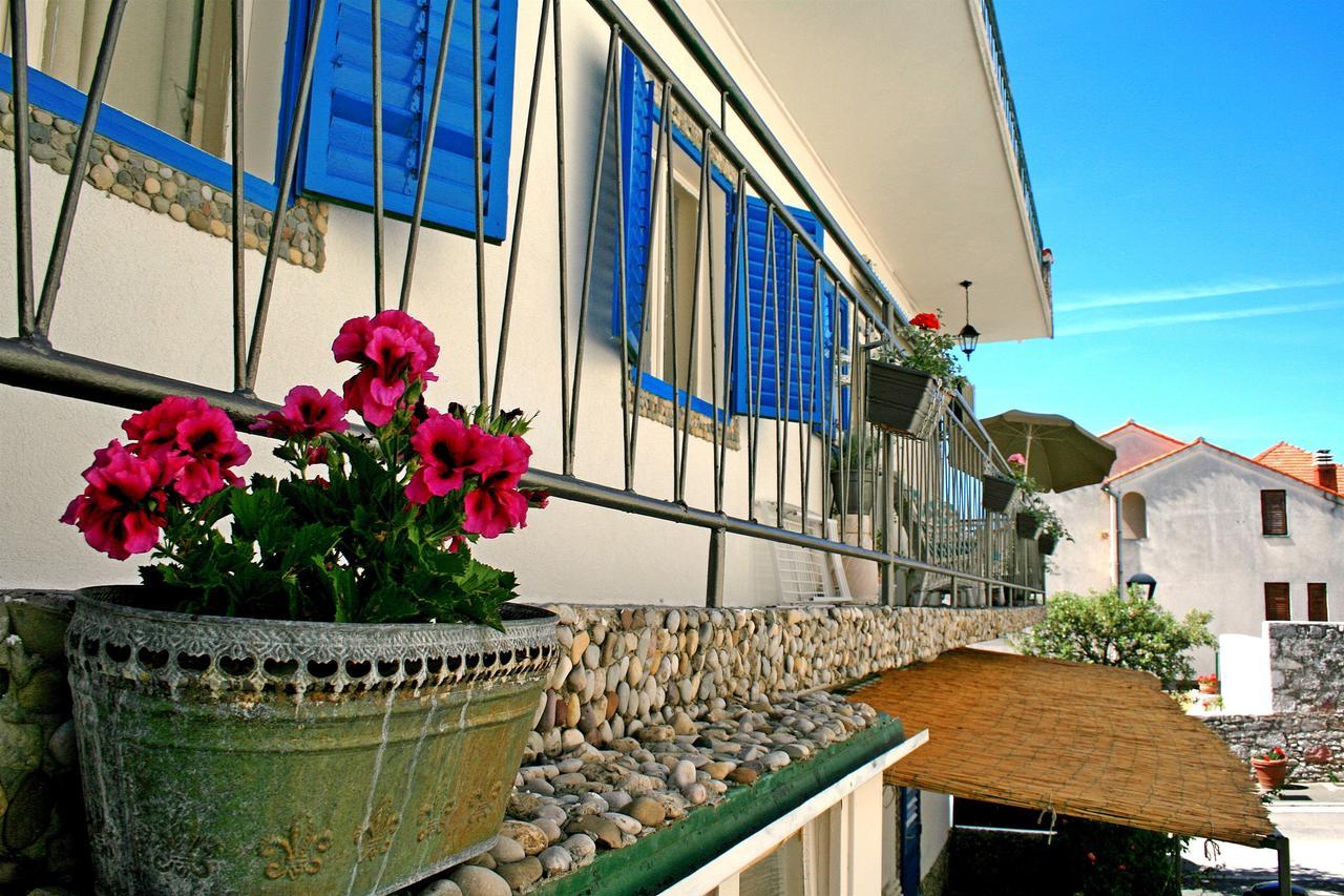 Apartment Tina Vodice Zewnętrze zdjęcie